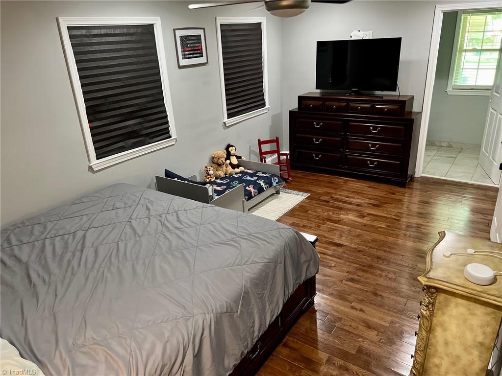 198 Anderson Road Eden, NC 27288 - Photo 18 of 22 Primary Bedroom
