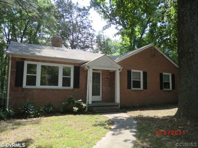 7107 Club Road Henrico, VA 23228 - Photo 1 of 6 Exterior Front