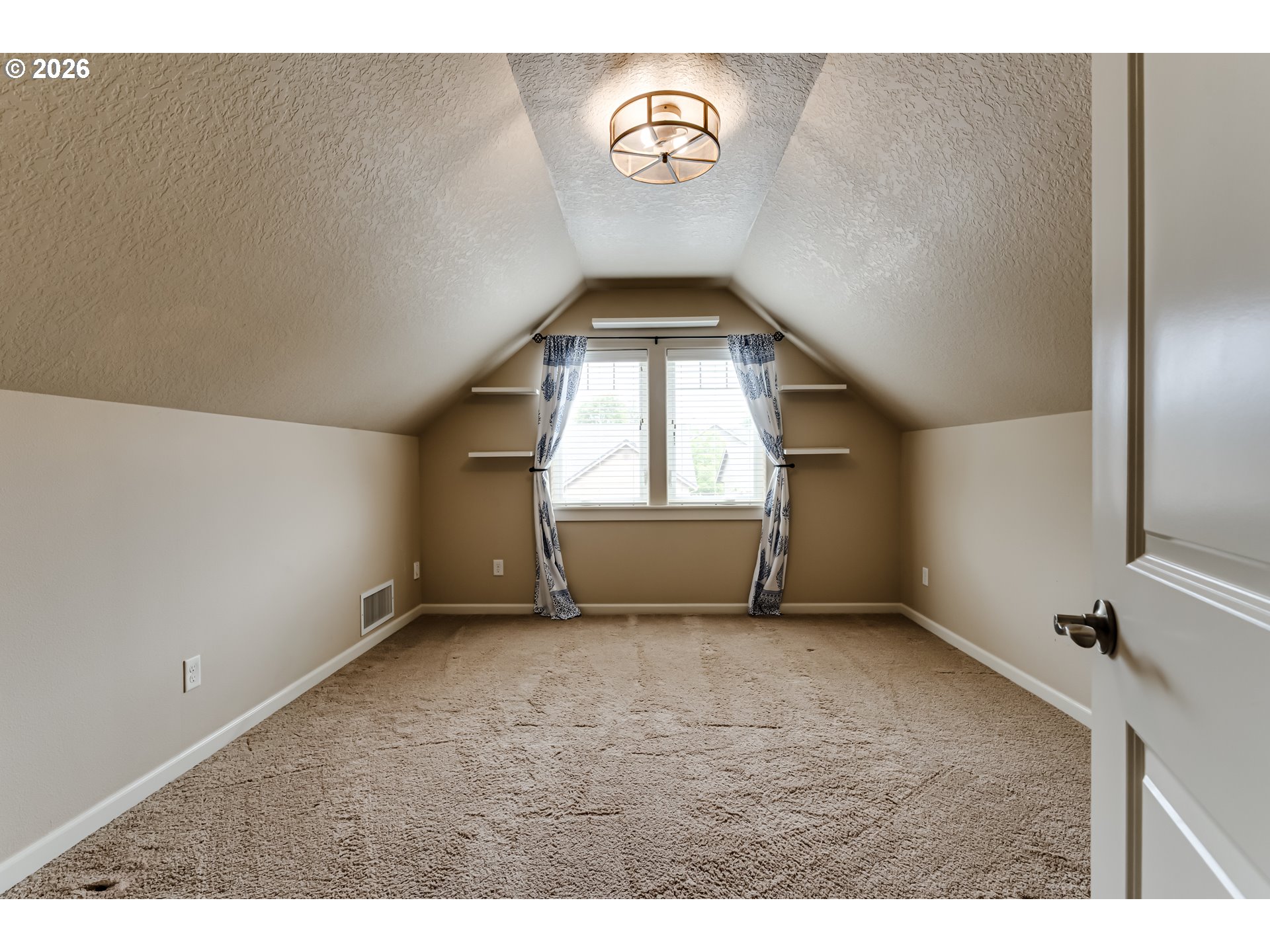 4452 Wendover Street Eugene, OR 97404 - Photo 17 of 29 Bedroom