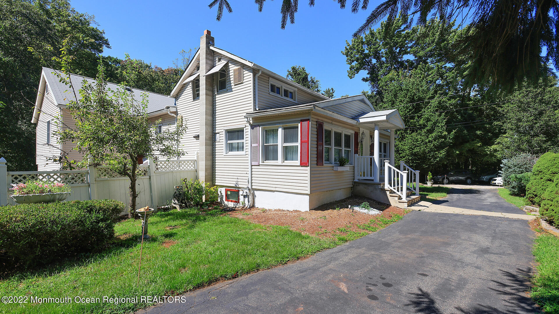 844 Holmdel Road Holmdel, NJ 07733 - Photo 1 of 31 Exterior Front Left