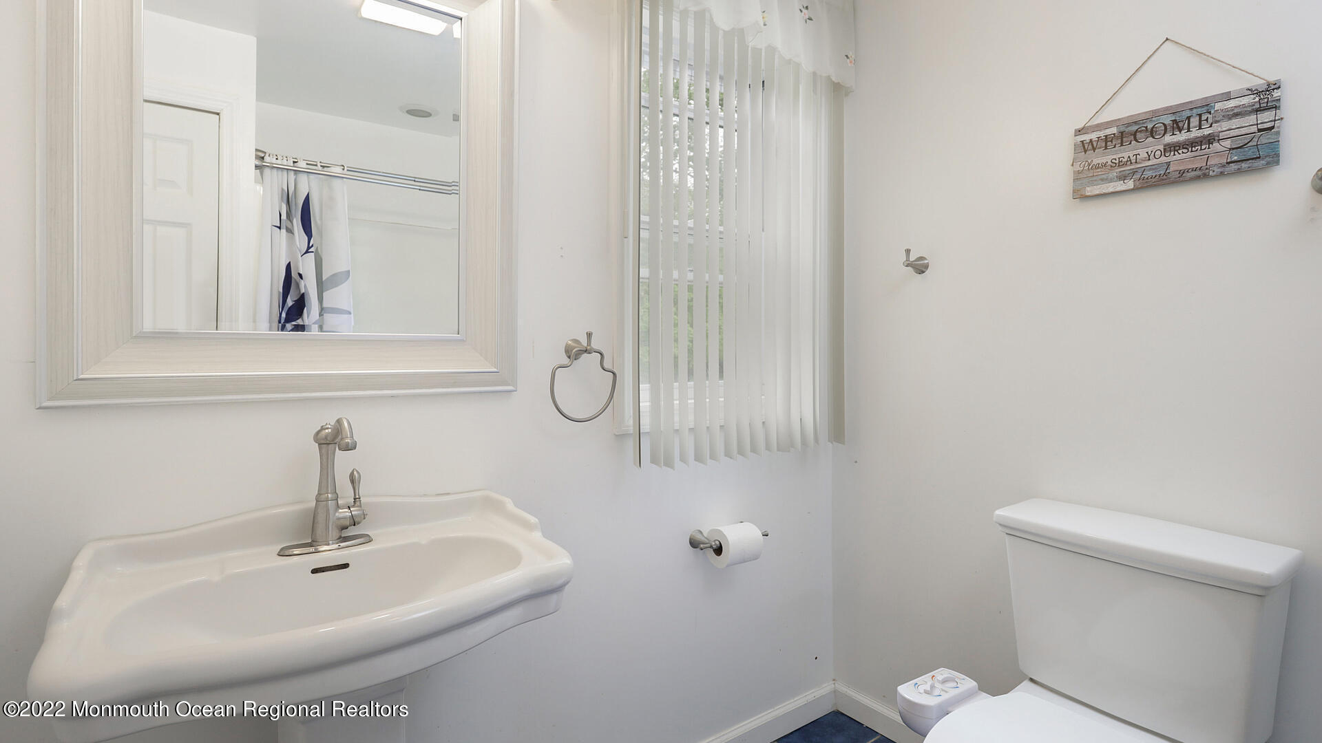 844 Holmdel Road Holmdel, NJ 07733 - Photo 12 of 31 Ensuite Bathroom 1