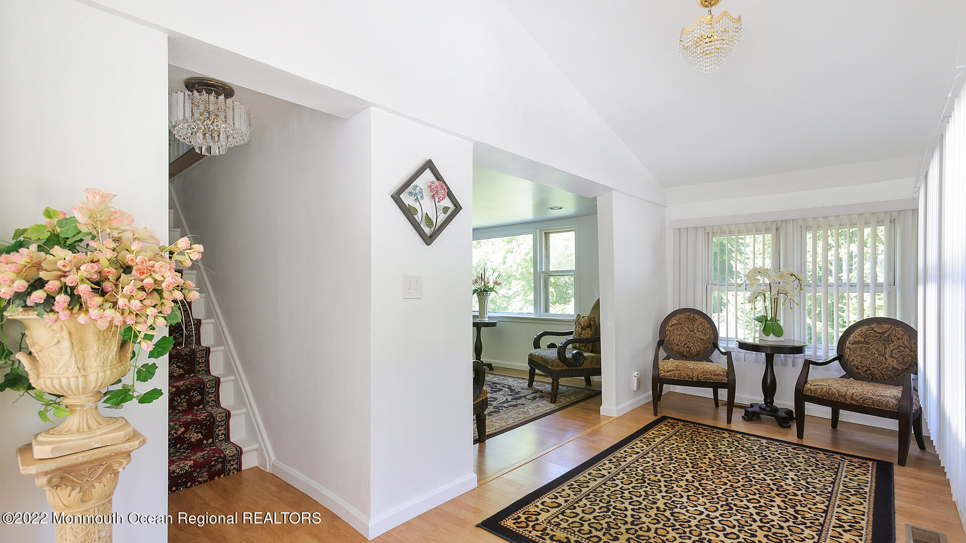 844 Holmdel Road Holmdel, NJ 07733 - Photo 4 of 31 844 Holmdel Rd Holmdel NJ 07733 USA-017-