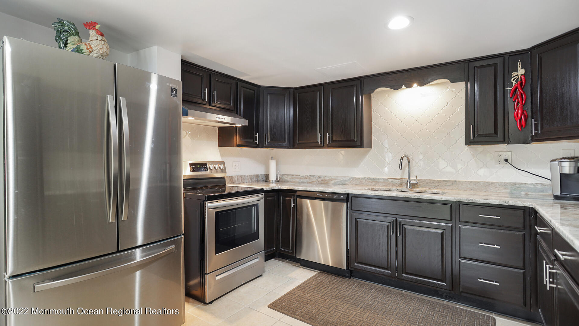 844 Holmdel Road Holmdel, NJ 07733 - Photo 6 of 31 Kitchen 2