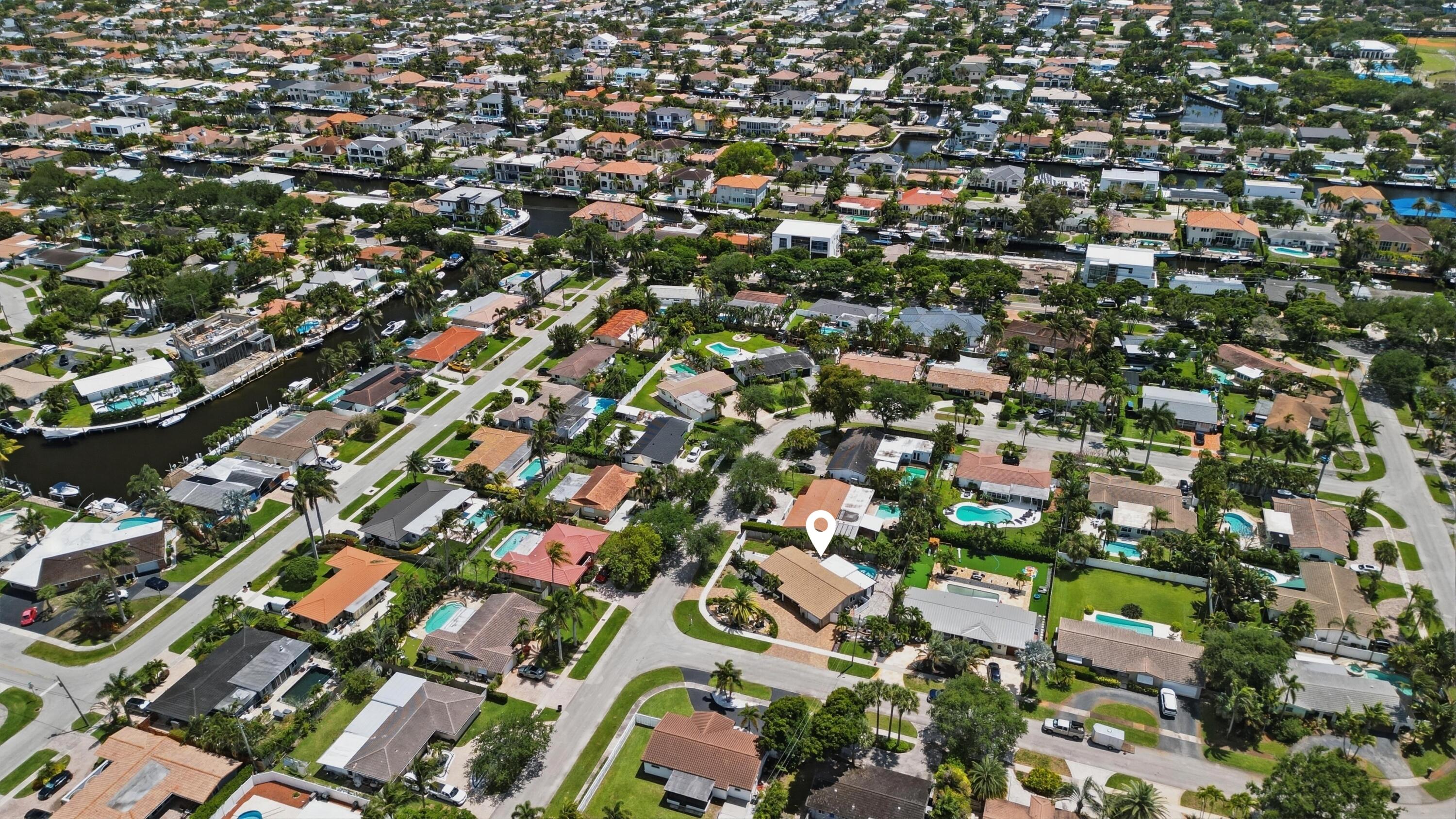 5031 Northeast 23rd Terrace Lighthouse Point, FL 33064 - Photo 26 of 36 IMG_7202