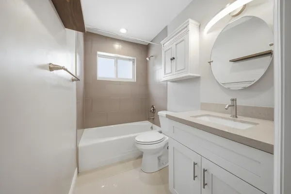 $5,200 | 5031 Northeast 23rd Terrace, Lighthouse Point, FL 33064