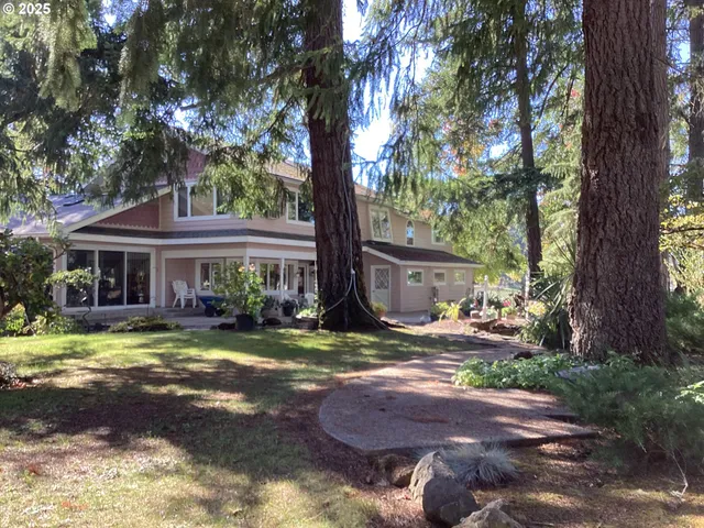 $899,000 | 1300 Fair Oaks Road, Oakland, OR 97462