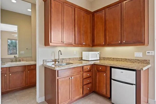 $3,995 | 74158 Pele Place, Palm Desert, CA 92211