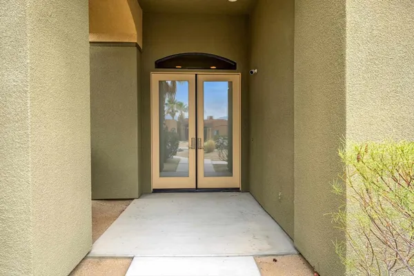 $3,995 | 74158 Pele Place, Palm Desert, CA 92211