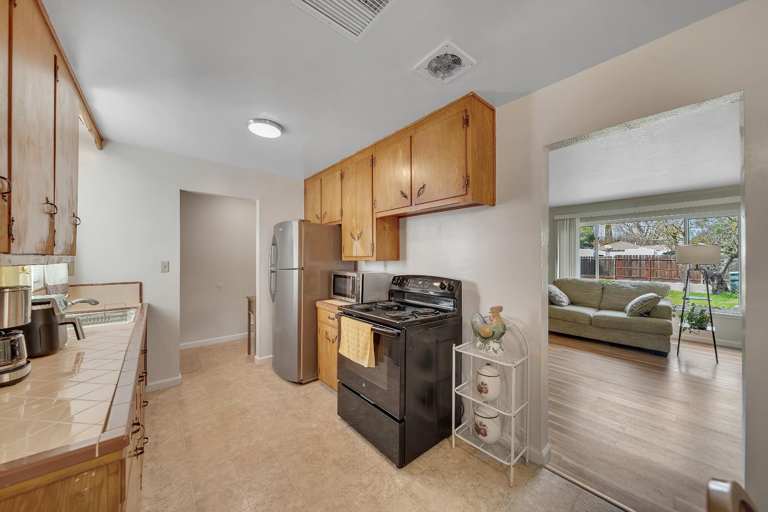 401 Bruce Avenue Modesto, CA 95350 - Photo 13 of 37