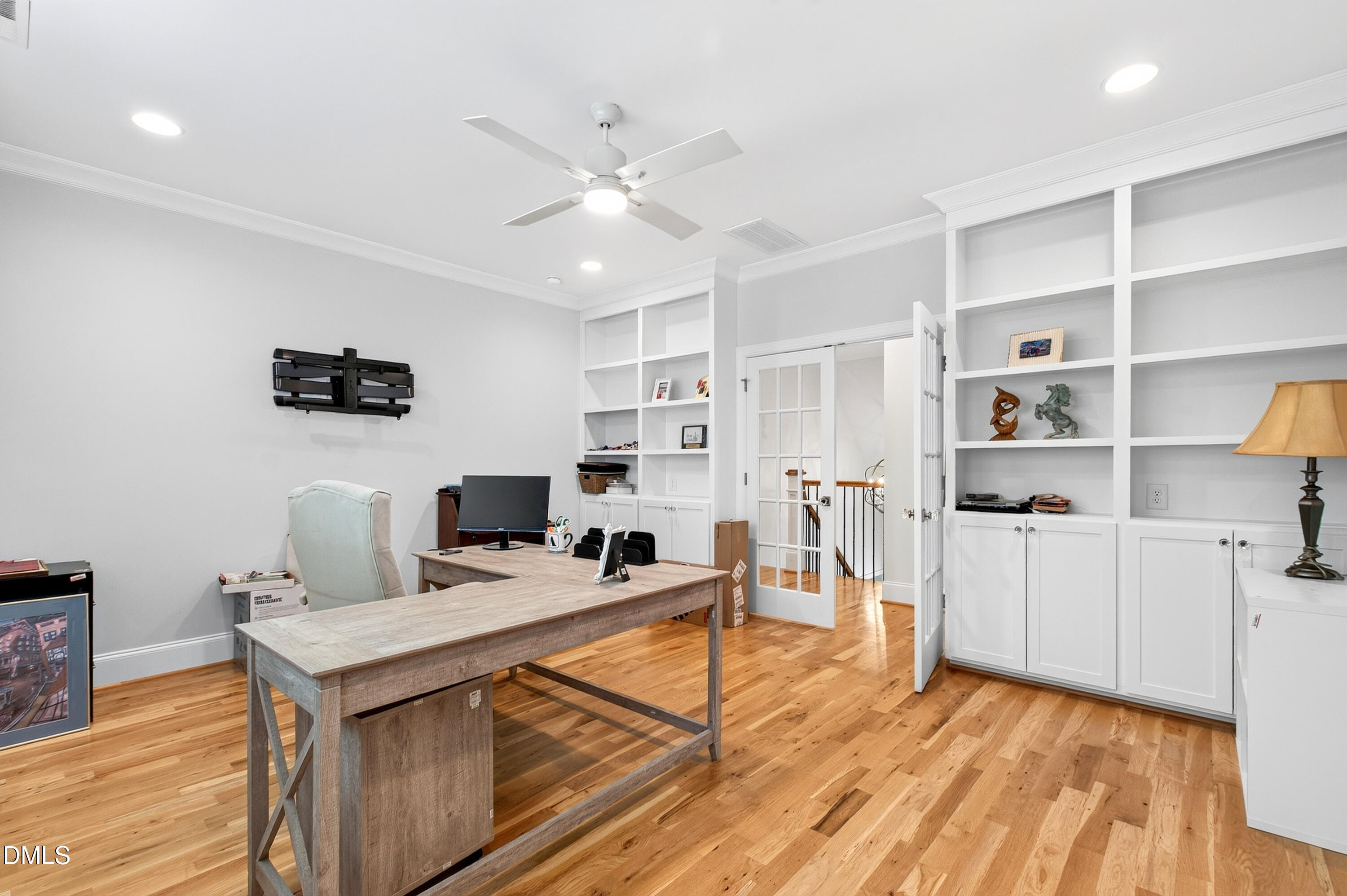 911 Canterbury Road Raleigh, NC 27607 - Photo 45 of 58