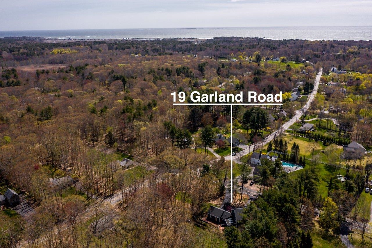 19 Garland Road Rye, NH 03870 - Photo 4 of 40