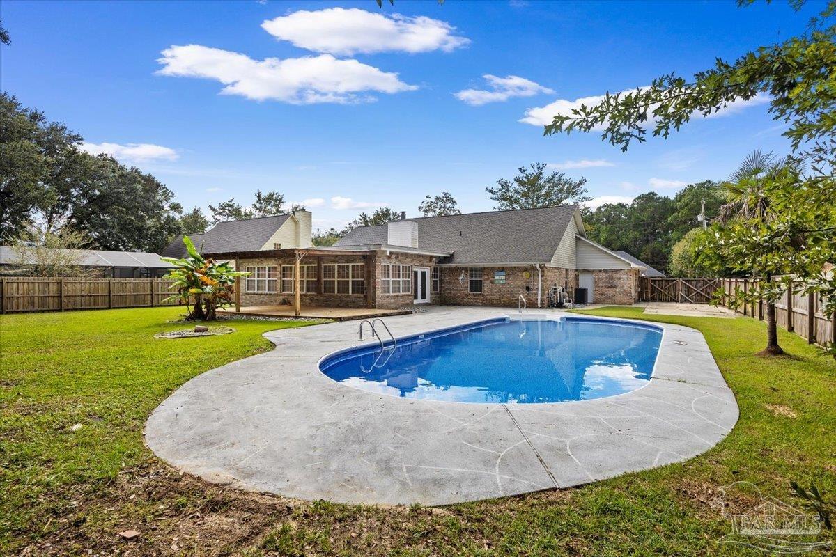 5317 Rowe Trail Pace, FL 32571 - Photo 40 of 48 Gallery Image 40