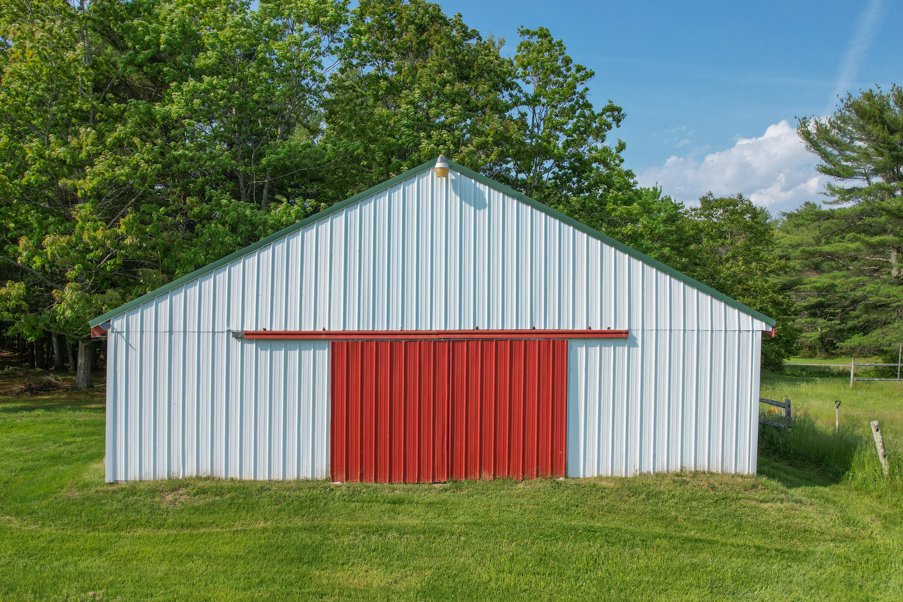 519 Mariaville Road Ellsworth, ME 04605 - Photo 43 of 57 Barn