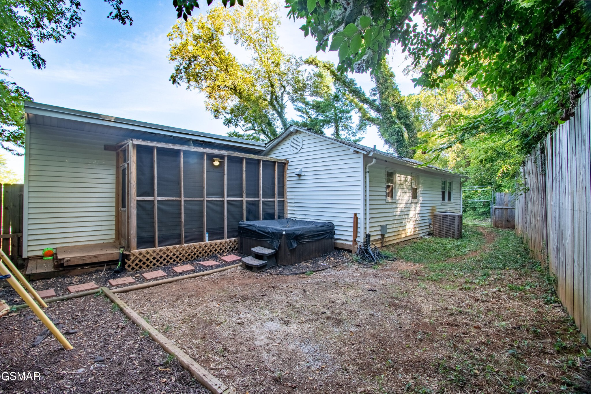 4220 Reed Road Louisville, TN 37777 - Photo 16 of 20 Gallery Image 16