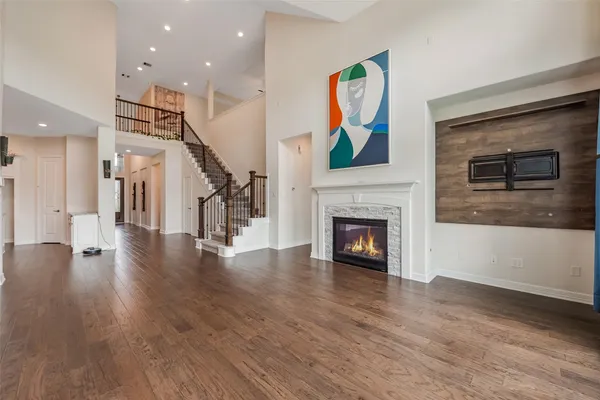 $659,900 | 14062 Dunsmore Landing Drive, Houston, TX 77059