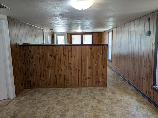 $349,000 | 411 South Bradshaw Street, Denton, TX 76205