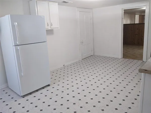 $325,000 | 411 South Bradshaw Street, Denton, TX 76205