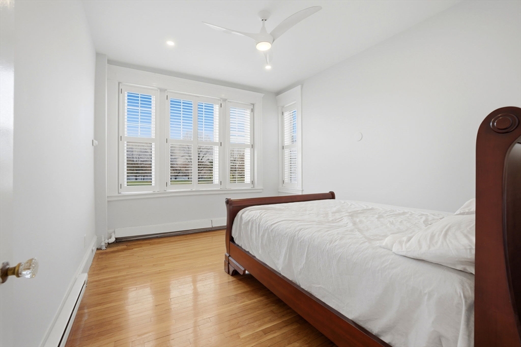 520 Beacon Street, Unit 2F Boston, MA 02215 - Photo 8 of 18