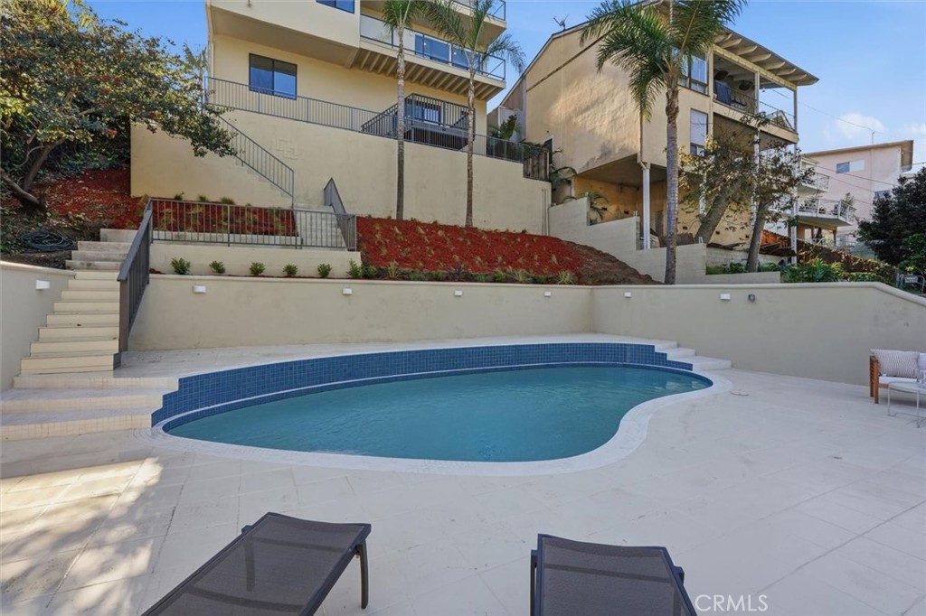 8140 Calabar Avenue Playa del Rey, CA 90293 - Photo 48 of 60 a view of outdoor space yard and swimming pool