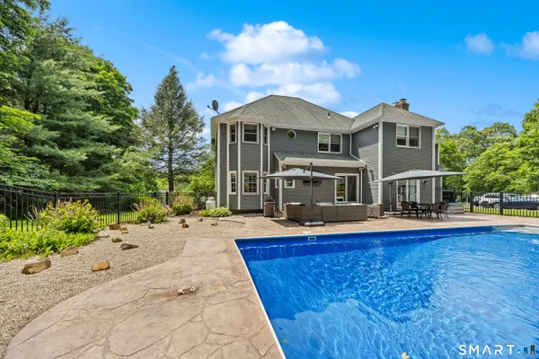 $879,000 | 240 Patriot Road, Southbury, CT 06488
