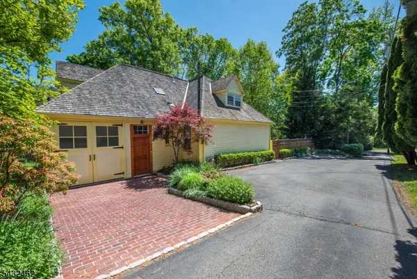 $1,200,000 | 35 Colles Avenue, Morristown, NJ 07960