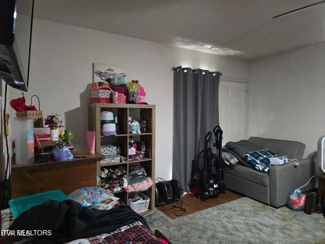 $105,000 | 4427 Main Street, Sneedville, TN 37869