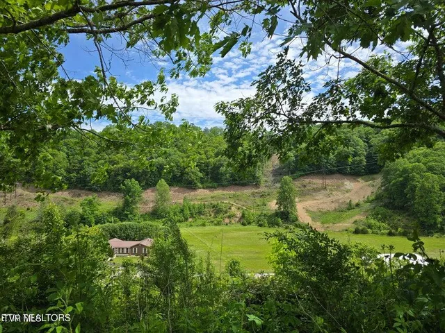 $105,000 | 4427 Main Street, Sneedville, TN 37869