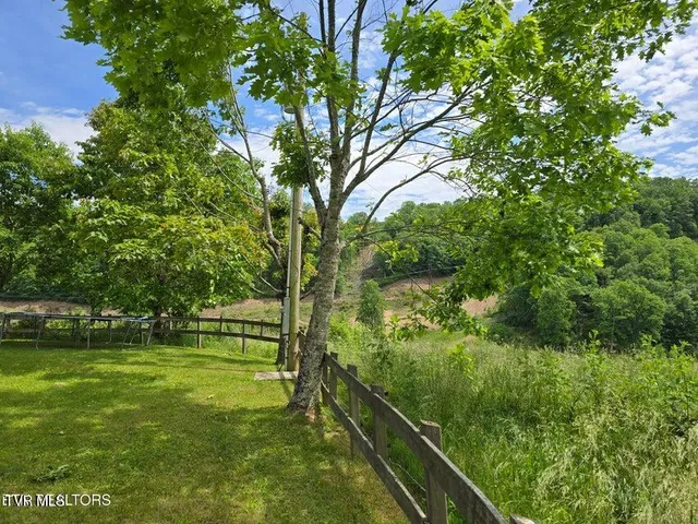 $105,000 | 4427 Main Street, Sneedville, TN 37869