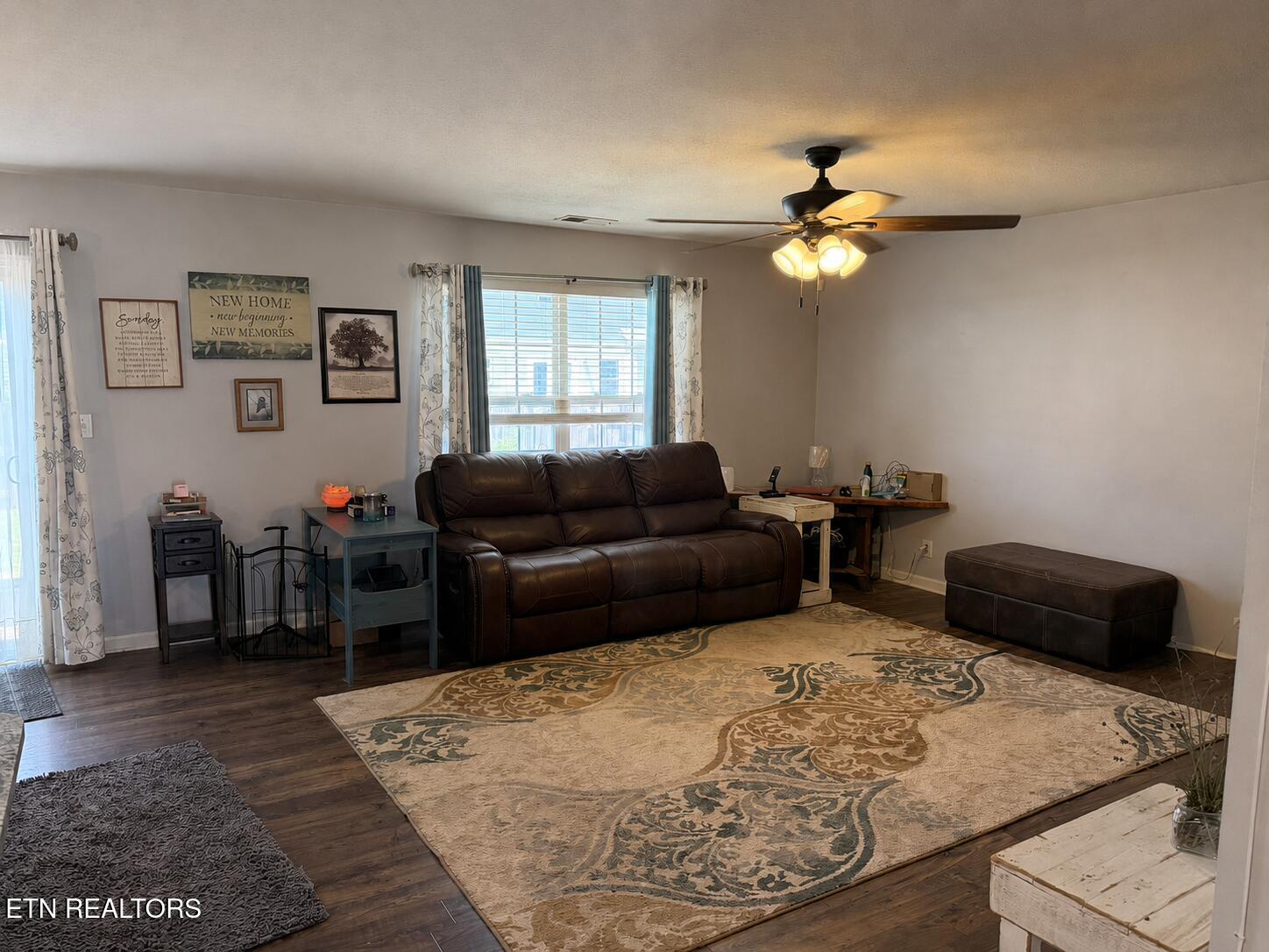 9443 Avian Forest Lane Heiskell, TN 37754 - Photo 20 of 28 Living Room Window Corner
