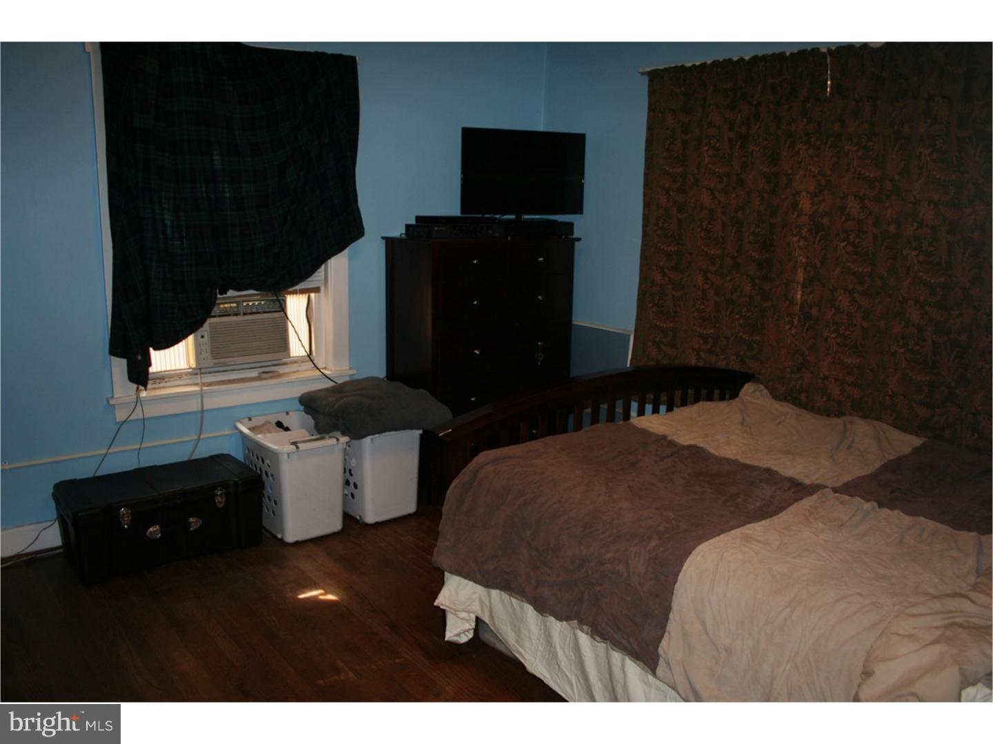 402 Pine Street West Reading, PA 19611 - Photo 11 of 24 Bedroom - Main