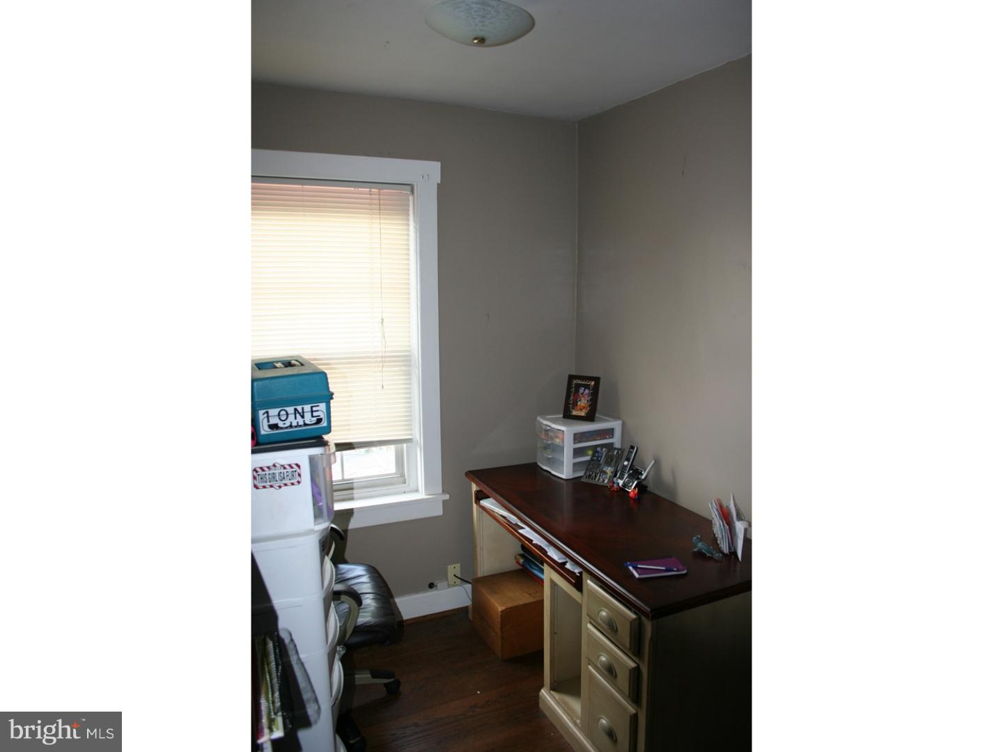 402 Pine Street West Reading, PA 19611 - Photo 16 of 24 Office / Study