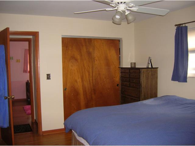 6033 Endicott Road Columbus, OH 43229 - Photo 8 of 13 Gallery Image 8