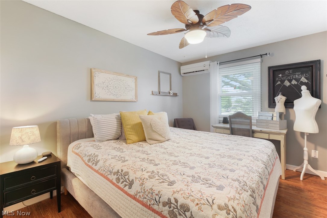 10228 Dewhurst Road Elyria, OH 44035 - Photo 12 of 25 Gallery Image 12