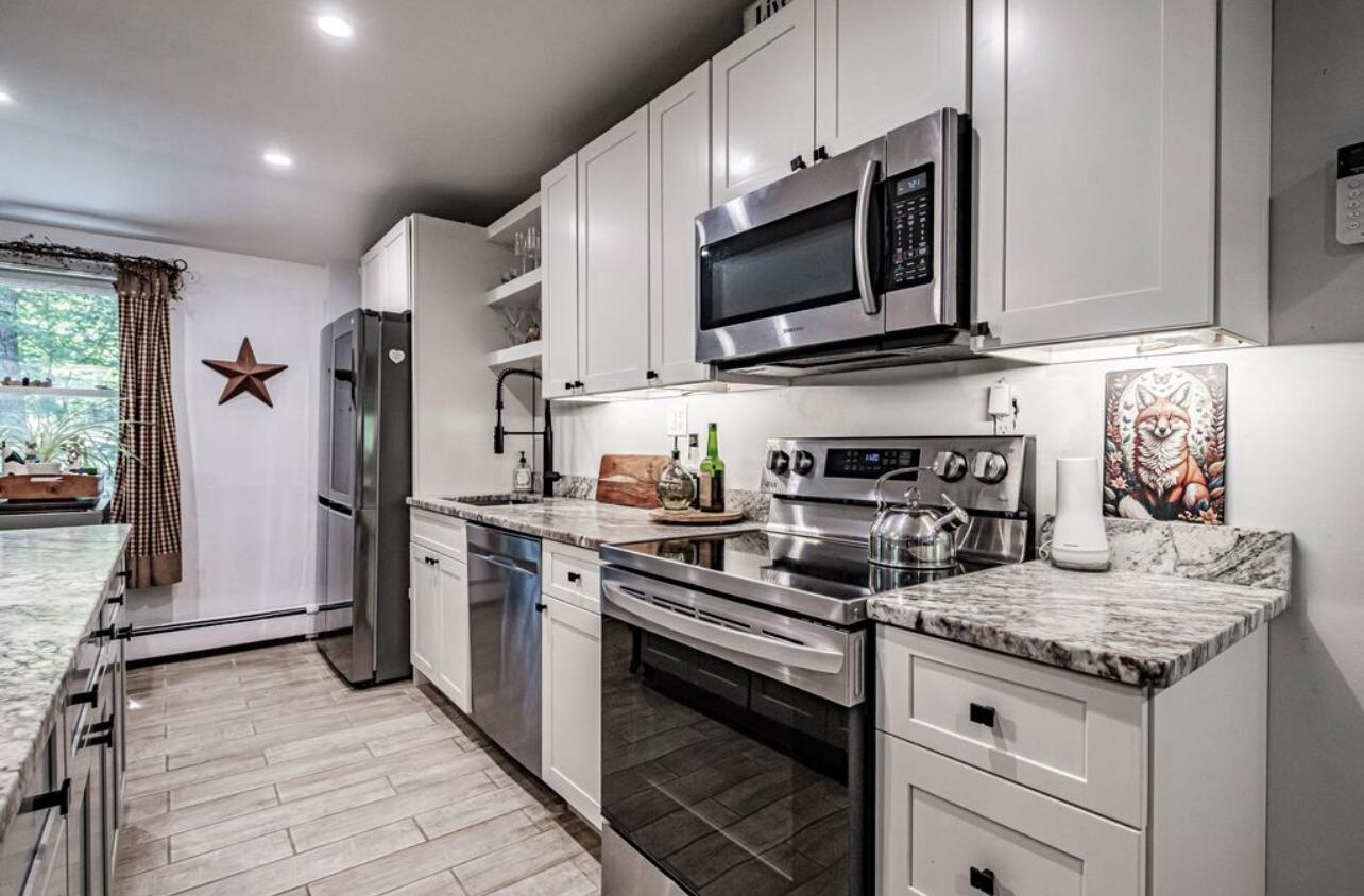 49 Fox Crossing Road Bridgton, ME 04009 - Photo 9 of 27 IMG_5679