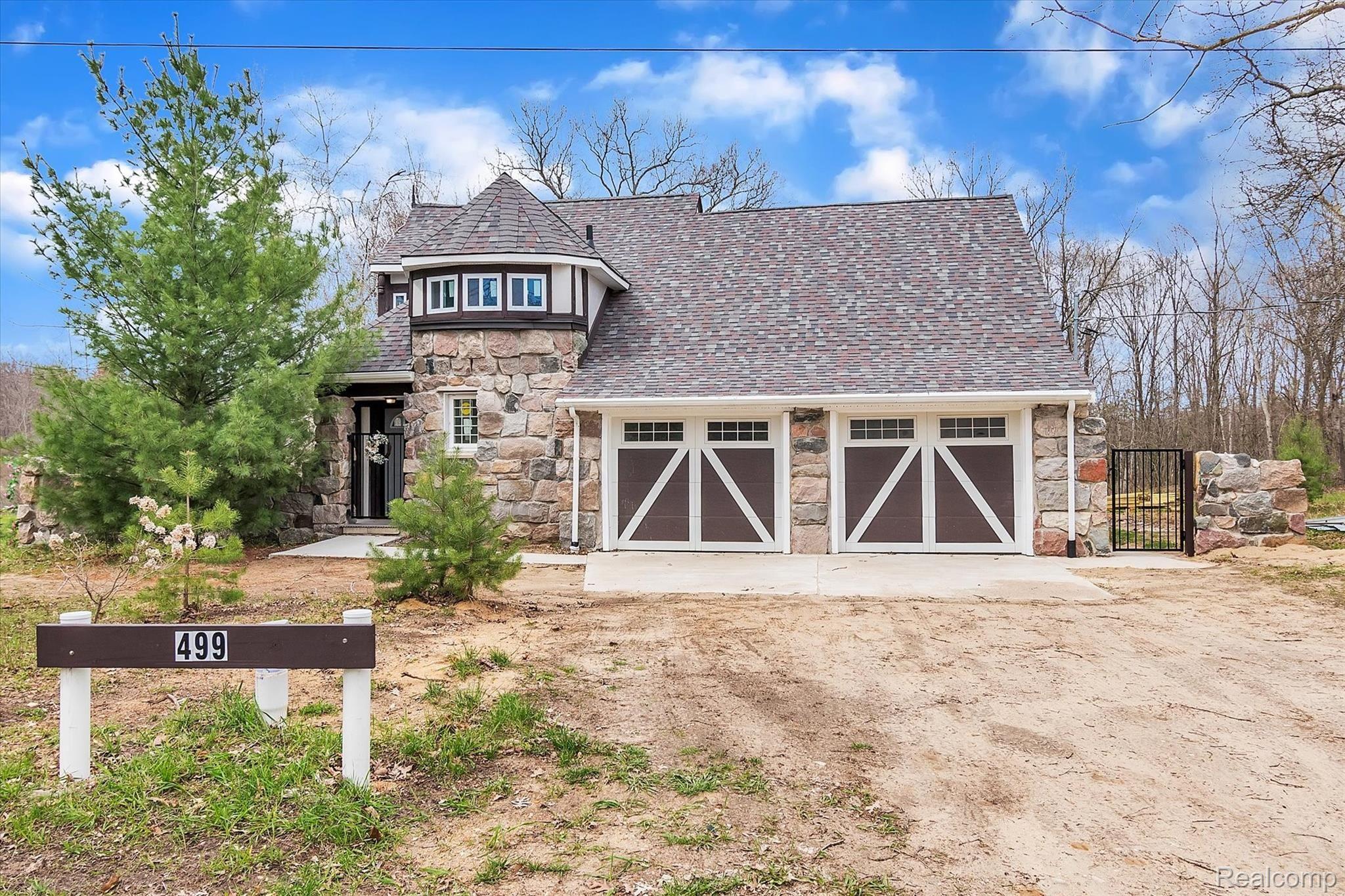 499 Wicker Road Southeast Stanton, MI 48888 - Photo 5 of 42 05-499-Wicker-Rd-WindowStill-Real-Estate-Photography-5.jpg