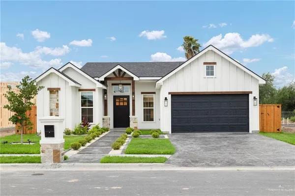 $2,500 | 2817 Linva Avenue, Edinburg, TX 78541