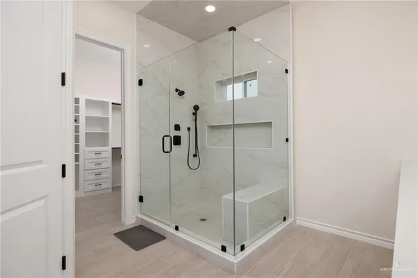 $2,500 | 2817 Linva Avenue, Edinburg, TX 78541