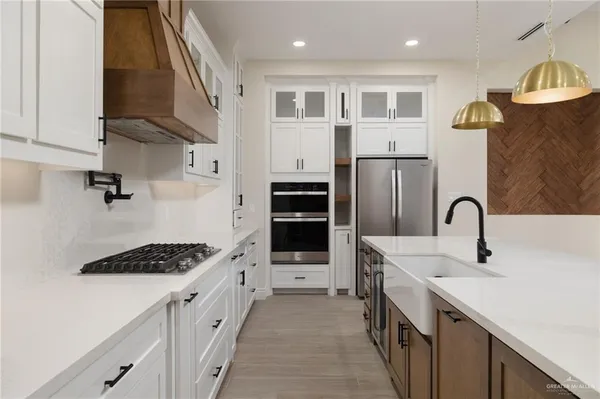 $2,500 | 2817 Linva Avenue, Edinburg, TX 78541