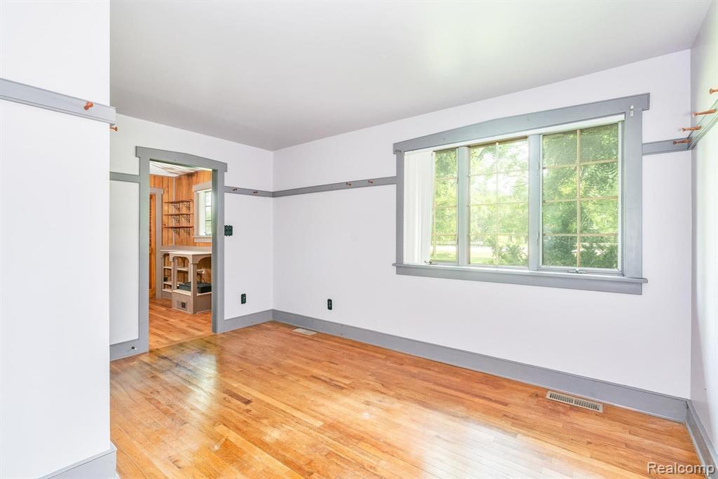 25326 Waltz Road New Boston, MI 48164 - Photo 18 of 36