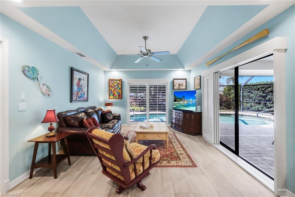 9632 Campbell Circle Naples, FL 34109 - Photo 4 of 28