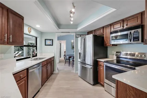 $675,000 | 9632 Campbell Circle, Naples, FL 34109