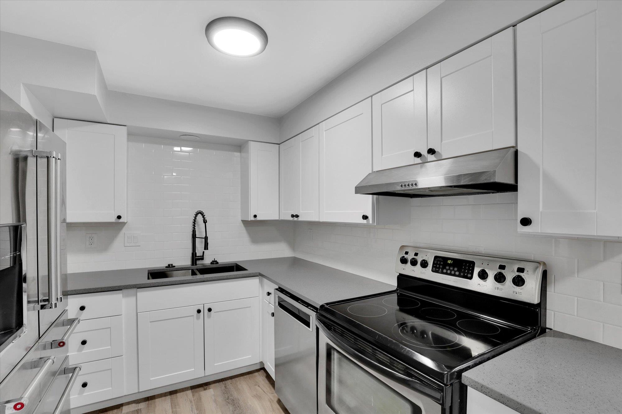 405 West Rhoades Avenue Spokane, WA 99208 - Photo 9 of 29 Gallery Image 9