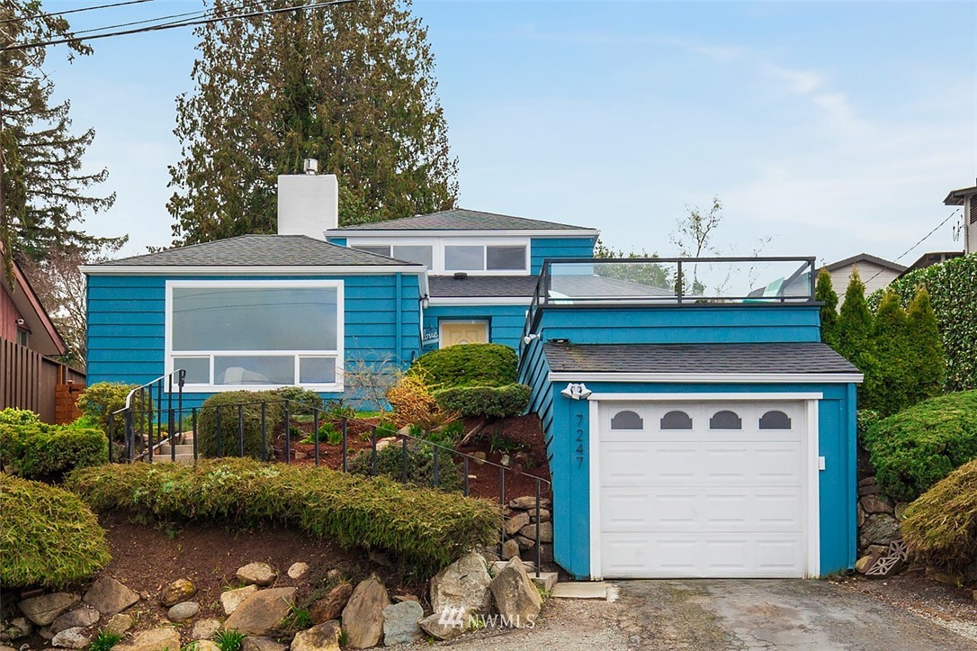 7247 South Sunnycrest Road Seattle, WA 98178 - Photo 2 of 25