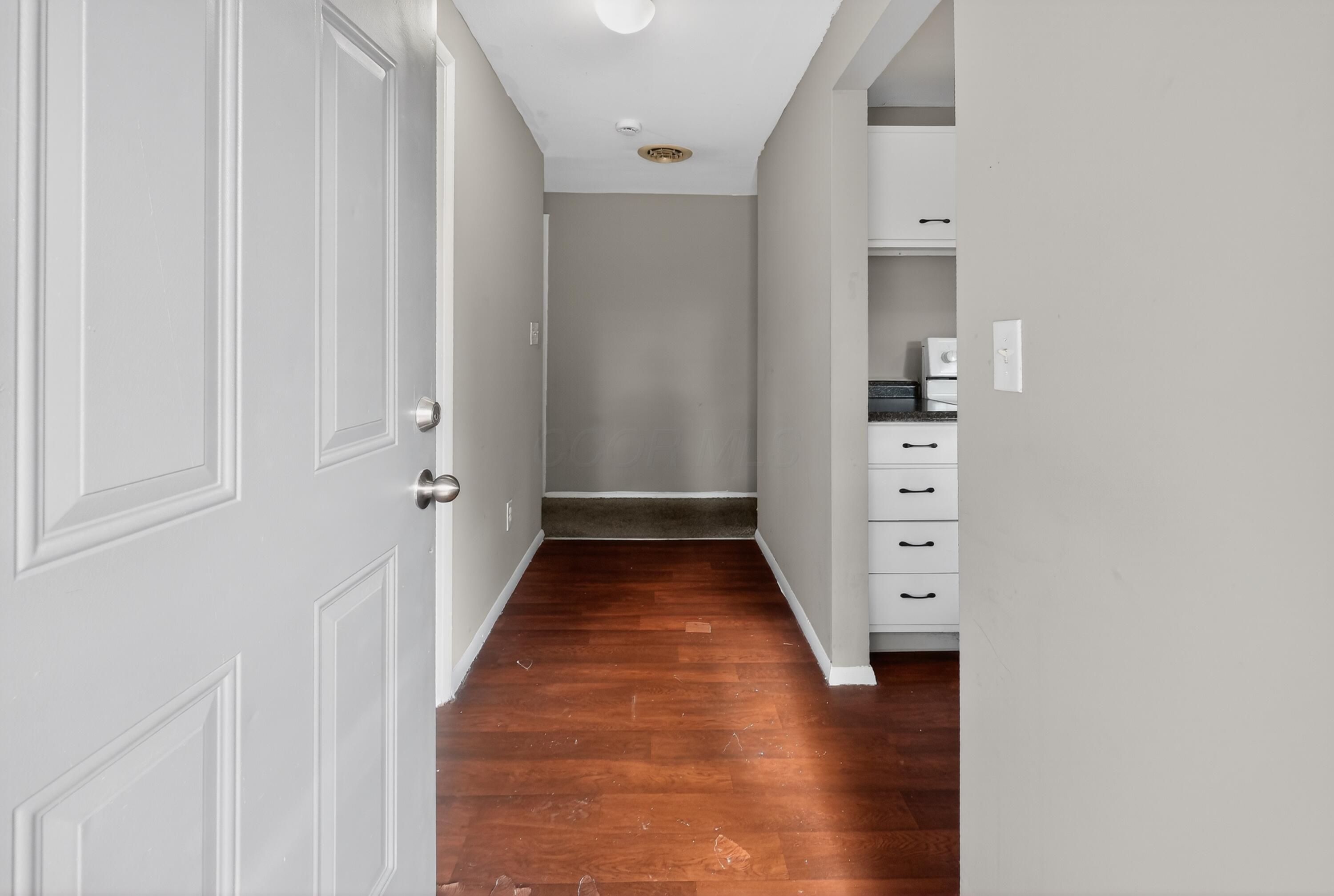 5716 Cairo Road Westerville, OH 43081 - Photo 24 of 30 30_5716_Cairo_Rd_Westerville_OH_43081-Ot