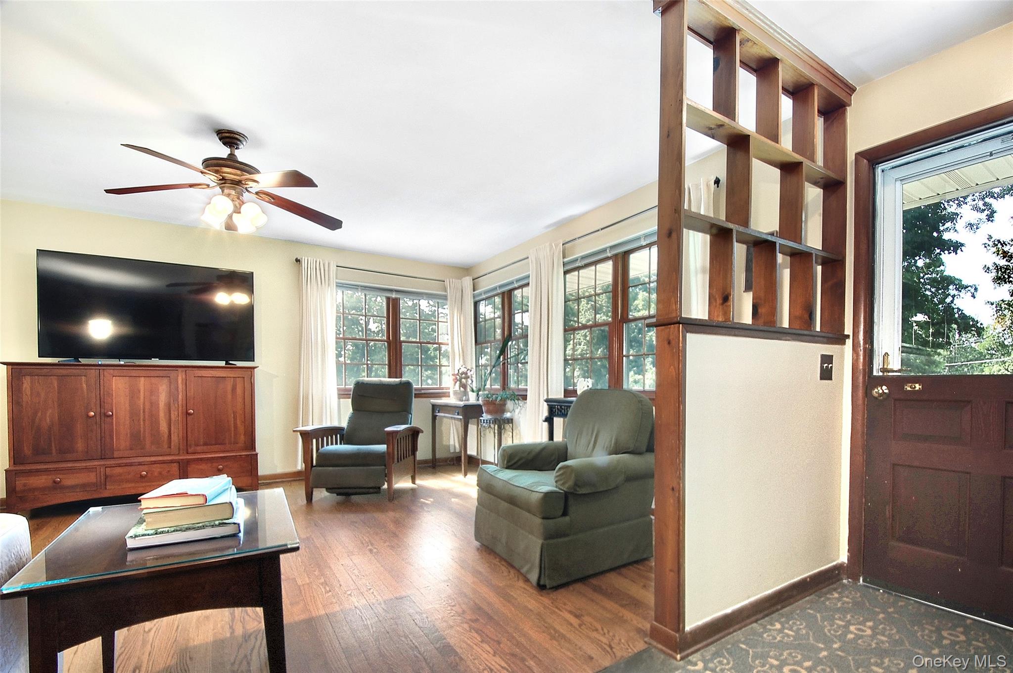 216 Spackenkill Road Poughkeepsie, NY 12603 - Photo 8 of 49 Gallery Image 8