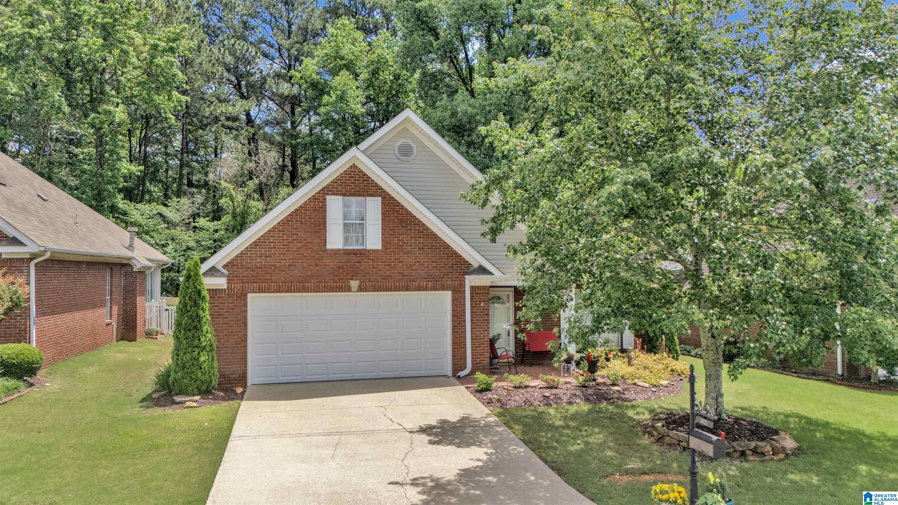 5425 J J R Drive Birmingham, AL 35235 - Photo 3 of 26