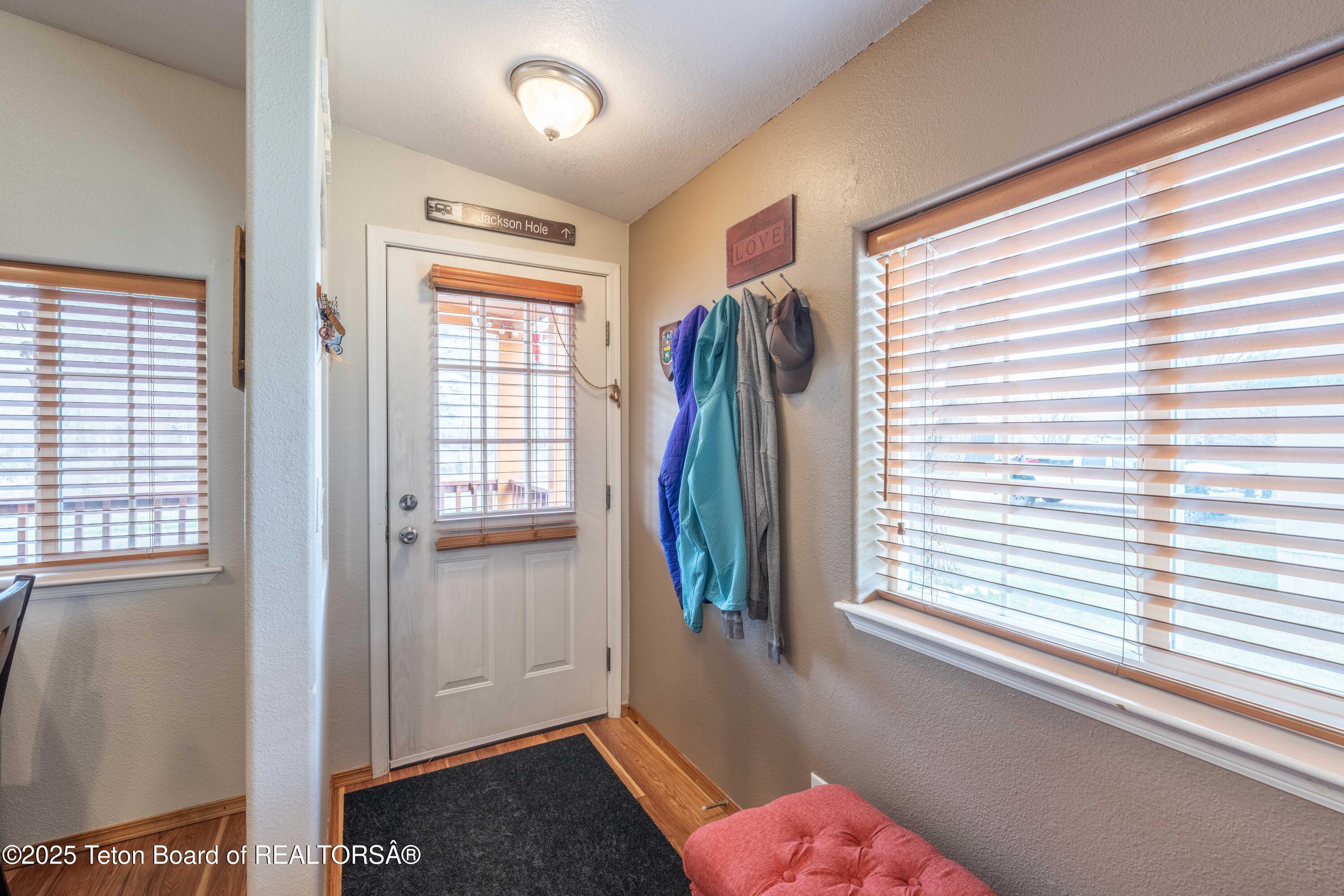 7250 Highway 89, Unit 24 Jackson, WY 83001 - Photo 8 of 30 Evans24_JGPhoto-3