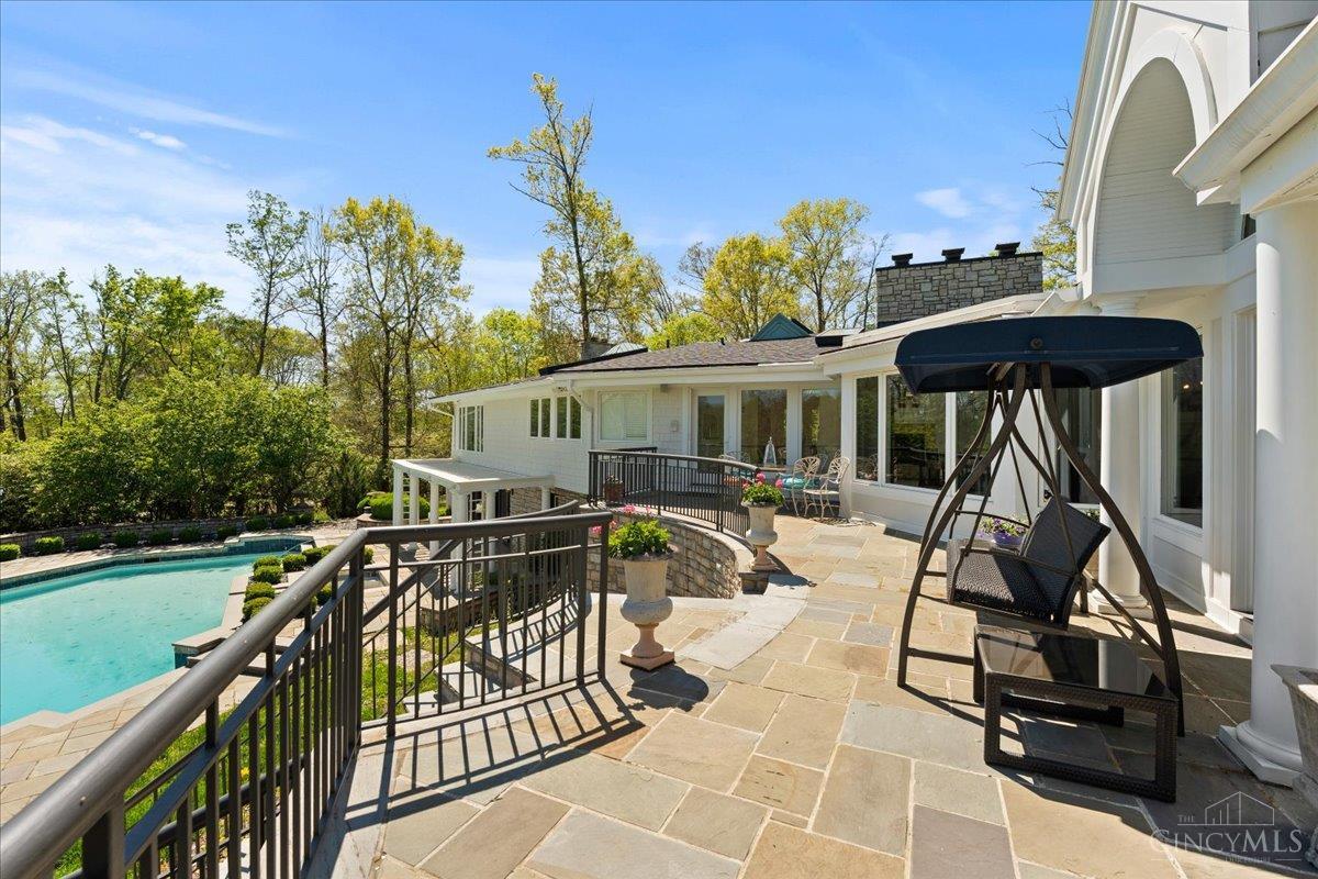 6220 Hawk Ridge Lane Cincinnati, OH 45243 - Photo 38 of 42