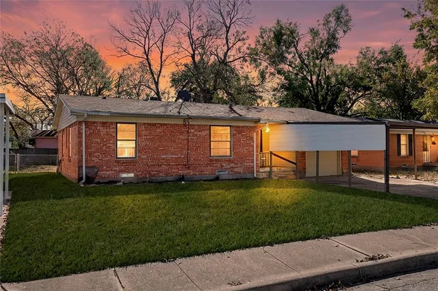 $1,795 | 1406 Ridgeview Street, Mesquite, TX 75149