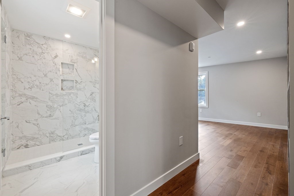 18 Crestway Road, Unit 5 Boston, MA 02128 - Photo 7 of 17 Gallery Image 7